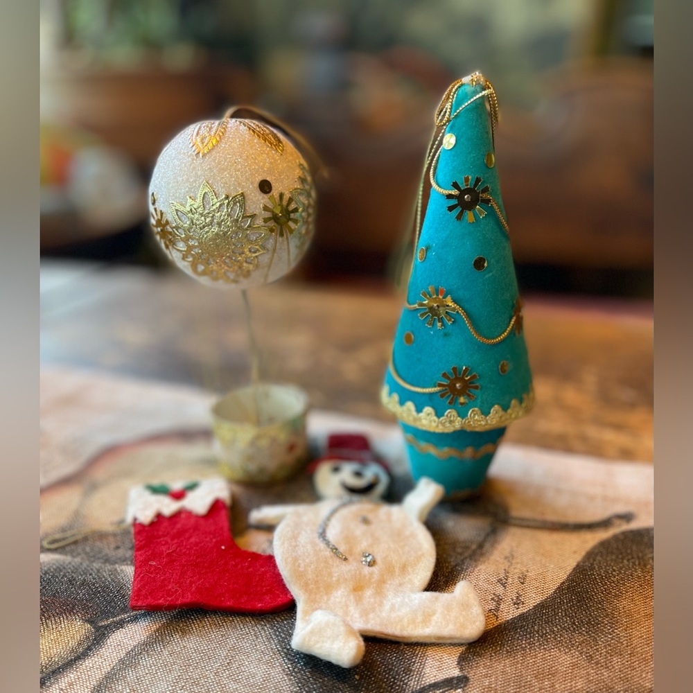 4 vintage made in Japan ornaments-free shipping